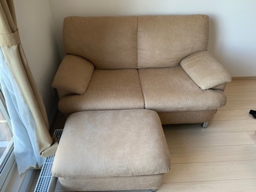 【急募6/18まで】ソファ2人掛け用（スツール付き）