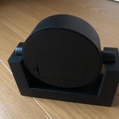モノトーンアナログ時計の画像