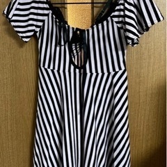 ピンク×ブラック　レース　ワンピースの画像