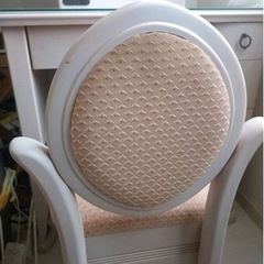 中古　ドレッサー&イスのセット　東京インテリアの画像