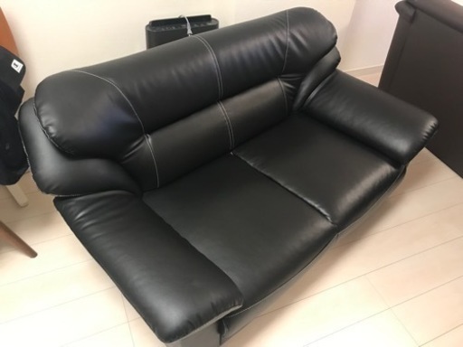 いい感じのサイズ感のソファー