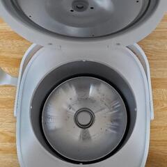 comfee 中古 炊飯器の画像