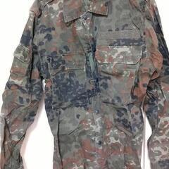 上下違う迷彩服　ドイツ軍？