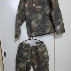 マンドレイクグリーン柄　迷彩服