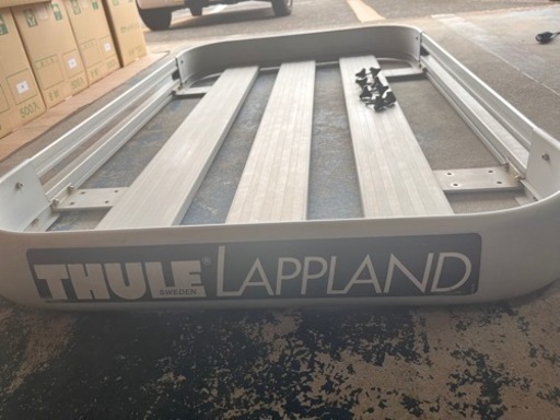 スーリー　THULE LAPPLAND ルーフキャリア