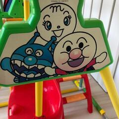アンパンマン　ジャングルジム　滑り台の画像