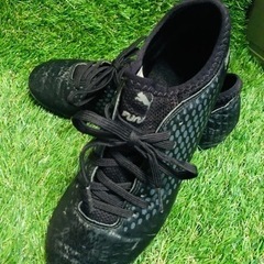 PUMA サッカートレシュー美品♪サイズ21.5㎝の画像