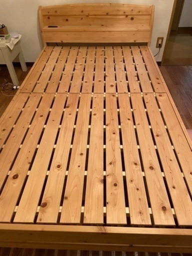 セミダブルベッド　国産ヒノキ