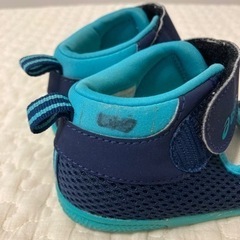 asics SUKUSUKU ベビーサンダル　13㎝の画像