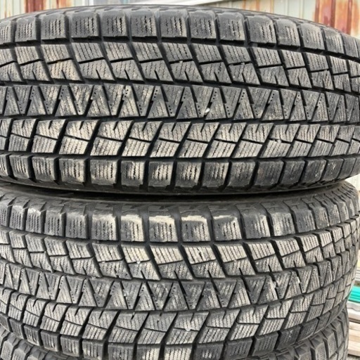 ブリヂストン　DM-V1  215/70R16