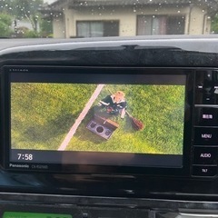 【カーナビ定価20万前後】ストラーダCN-RS01WDの画像