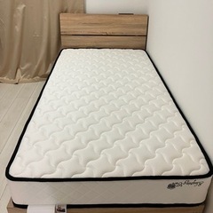 【受付停止中】⭐︎美品⭐︎シングルベッドの画像