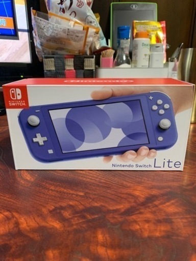 任天堂スイッチライトブルー更に値下げしました。