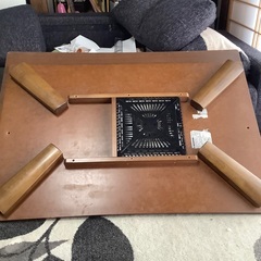 コタツテーブルの画像