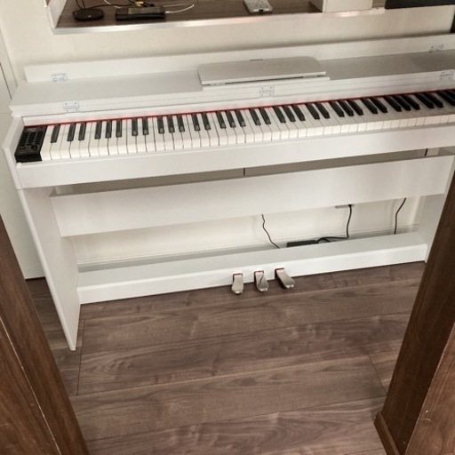 お取引中電子ピアノ　買って一週間　超美品