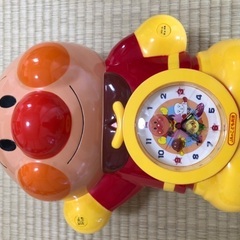 アンパンマンの目覚まし時計&貯金箱