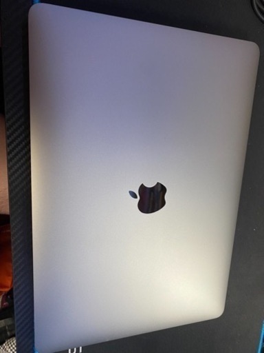 MacBook pro 2018 13.3インチ 
