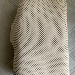 ニトリの横向き寝が楽なまくら（美品）【受け渡し完了】