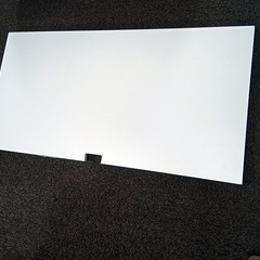 [10円!] 白いワークデスク  w140/d70 コード落とし付き