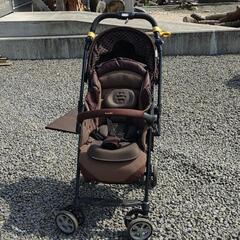 ベビーカー　combiの画像