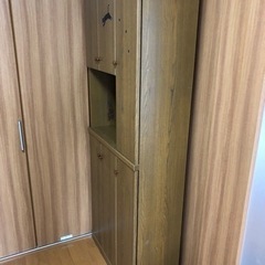 本棚　靴箱　茶色の画像