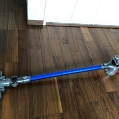 ダイソン掃除機　付属品つき