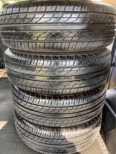 在庫入替の為お値引価格‼️??バリ溝サマータイヤ‼️トヨタ純正アルミ‼️185/65R15 15×6JJ ET45 5H×100‼️?