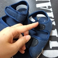 無印良品　MUJI  キッズ　サンダル　これからの季節に　１７cmの画像