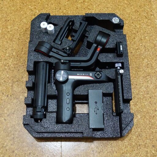 2022年4月購入 Zhiyun Weebill S ジンバル 純正専用ケース付き 保証期間中 スタビライザー 動画撮影