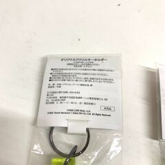 ✨🔔期間限定・特別価格🔔✨ビリー・アイリッシュ ｘ 村上隆UT オリジナルアクリルキーホルダーの画像