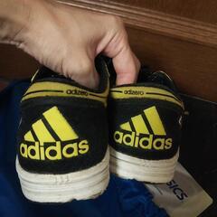 0円無料可能超軽量adidas匠ランニングシューズとasics新品ケースの画像