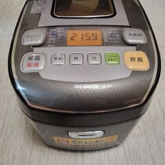 アイリスオーヤマ炊飯器の画像