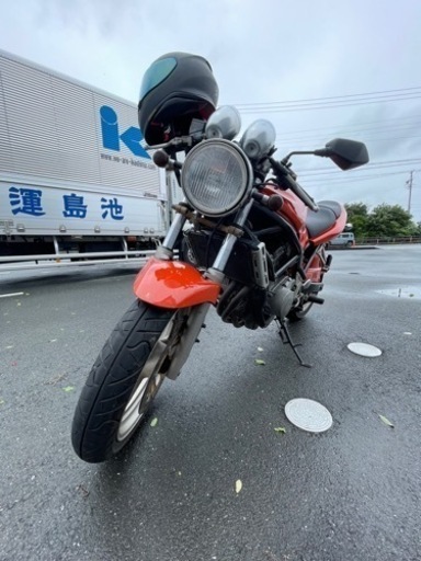 スズキ　バンディット250 GJ74A