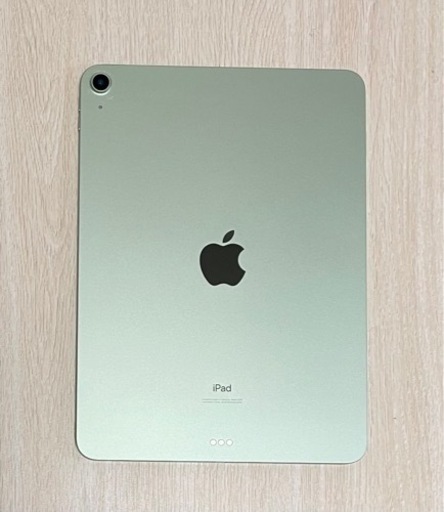 【新品】iPad Air4 第4世代 Wi-Fiモデル 64GB グリーン 緑 フィルム付き　ケース付き