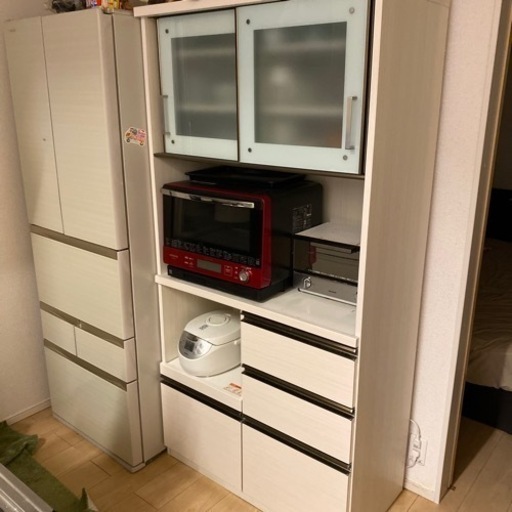 食器棚