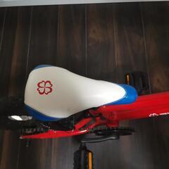 ヨツバサイクル 16インチ ヒーローレッド