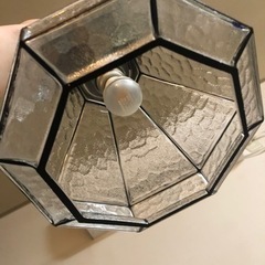 おしゃれなガラスのライトの画像