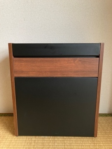 電源タップ•無線ルーター収納ボックス