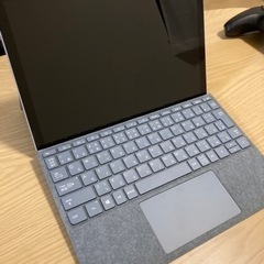 Microsoft surface go 2 /メモリ8GB/SSD128GBの画像