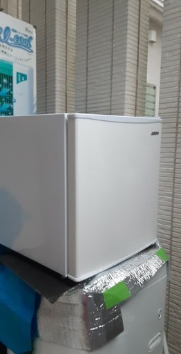 冷蔵庫ABITELAX 46L. 2020年製