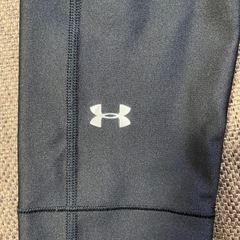 UNDER ARMOR レギンス7分丈の画像