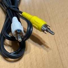 新品未使用 音声ケーブル2色端子→1色端子の画像