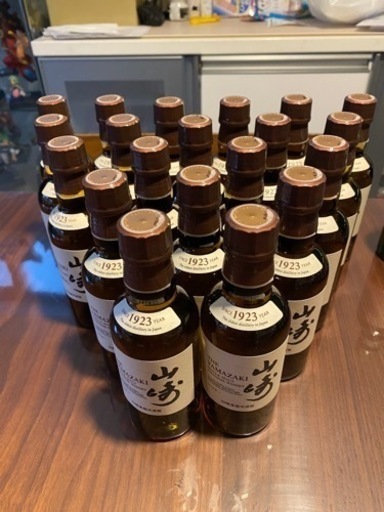 山崎　20本　白州22本　180ml