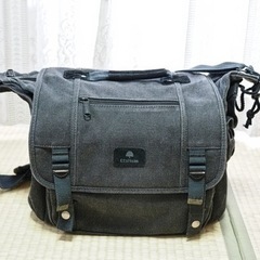 カメラバッグ　エスハイムCANVAS A450