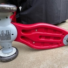 【RADIO FLYER】ラジオフライヤー　キックボード　キックスクーターの画像