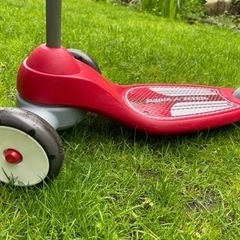 【RADIO FLYER】ラジオフライヤー　キックボード　キックスクーターの画像