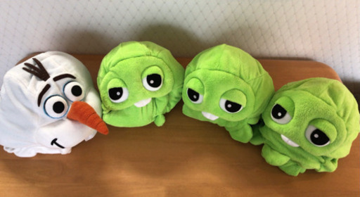 ガチャピンとオラフ