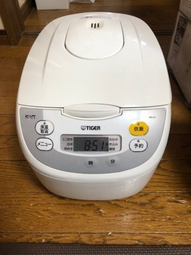 炊飯器　10合　使用期間約2年