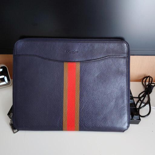 COACH クラッチバッグ