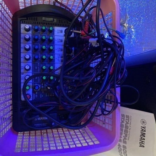 YAMAHA STAGEPA 400BT